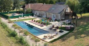 Sans Souci Bed and Breakfast Luxe Heated Pool and Restaurant à Luzillé